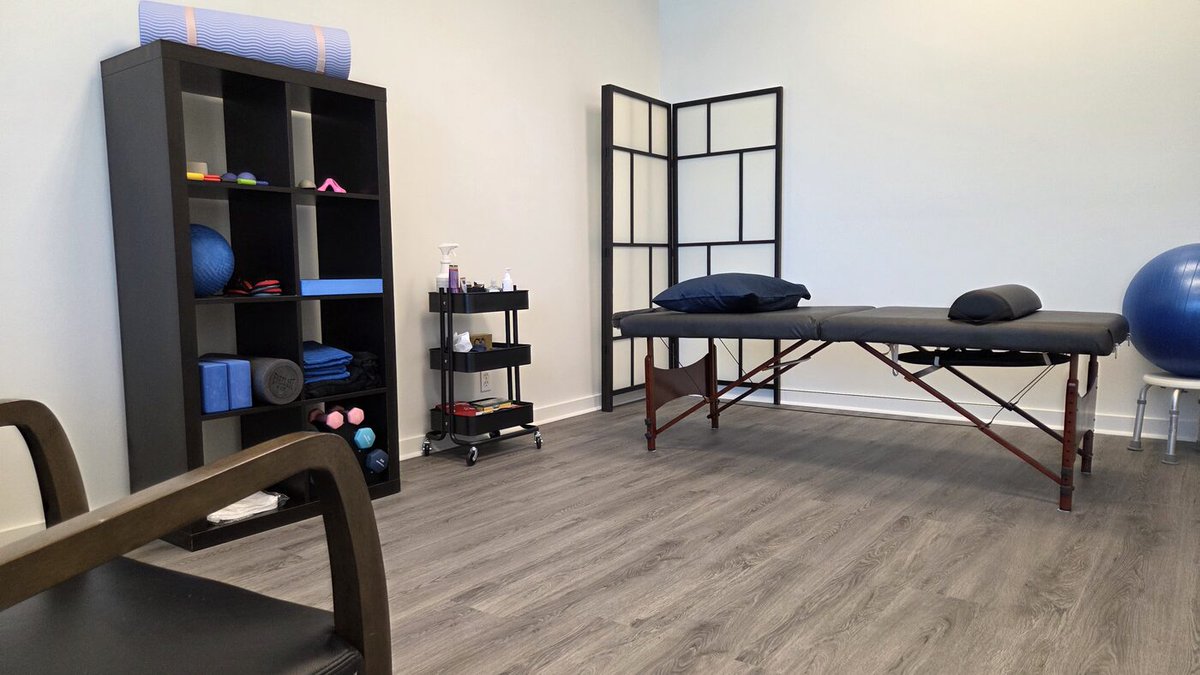 go2physio's tweet photo. Looking for physiotherapy or registered massage therapy in North Vancouver?  Go2Physio offers focused, one-on-one care at our clinic on Harbourside Drive—ideal if you prefer thorough treatment instead of a hurried session. We support North Shore patients recovering from sports injuries, neck and back pain, muscle tension, joint issues, and motor vehicle accident injuries.  Your care is delivered by a dual-qualified physiotherapist and registered massage therapist with over 20 years of clinical experience. We begin with a detailed movement assessment, then blend hands-on techniques with personalized active rehab. The practical goal: reduce pain, improve function, and help you safely return to work, training, hiking, or daily life around North Vancouver.  Physiotherapy addresses sprains and strains, overuse injuries, shoulder and knee problems, posture-related discomfort, and post-accident recovery. Registered massage therapy helps with muscle tightness, recovery, and enhances physiotherapy outcomes. We also provide kinesiology/active rehab programs for strength, mobility, and returning to activity.  We assist many local patients with ICBC claims and can bill ICBC directly. Most extended health plans are accepted, and same-day appointments are frequently available. Find us at 889 Harbourside Drive, Unit 120—easy parking and access.  If you live or work in North Vancouver and need physiotherapy or RMT, visit https://t.co/5Z88YHVKxF or call to book your appointment.