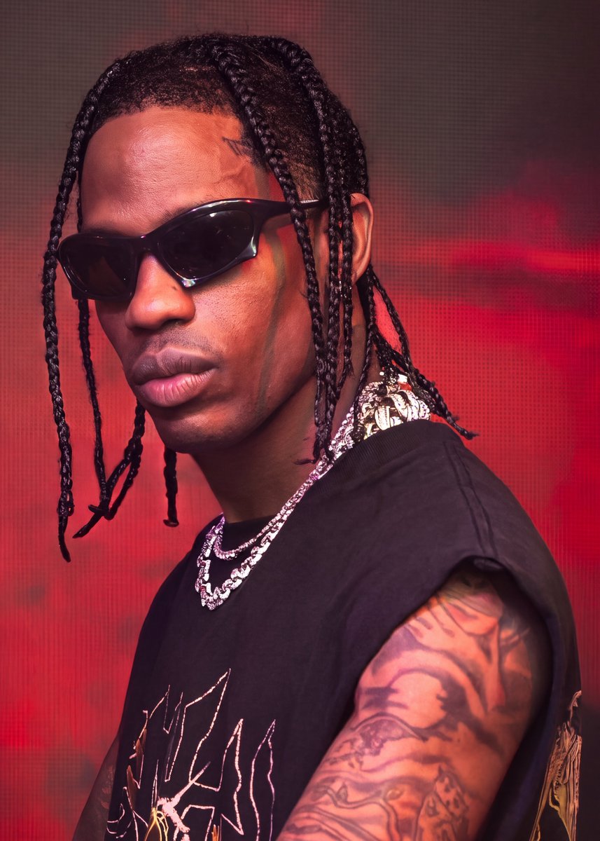 Rap's tweet photo. RAP FACT: Travis Scott records music in rooms so cold that producers compare him to a vampire‼️🥶

“Travis records in a below zero room—it’s freezing cold, you gotta be a vampire. Travis is a vampire.” — Cardo https://t.co/IefLcImxe7