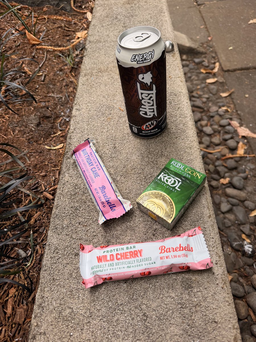 richardbrickson's tweet photo. Balanced breakfast https://t.co/rpNoVLfk1u