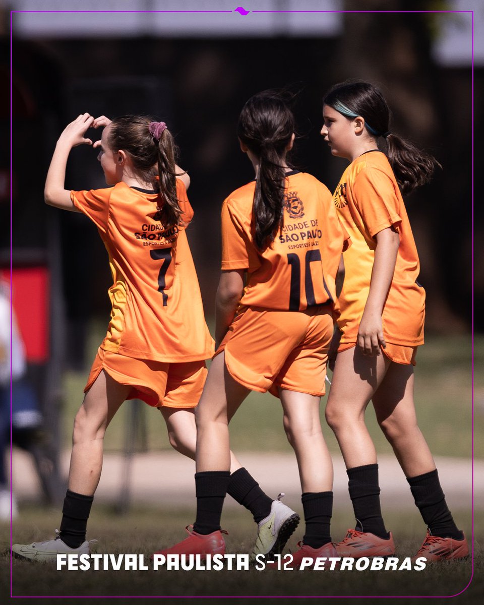 PaulistaoFem's tweet photo. O bonde do 🫶 tá na área de novo!
#FestivalPaulistaSub12Petrobras
📷Douglas Moreti/Ag. Paulistão https://t.co/pMY8sAT6Yg