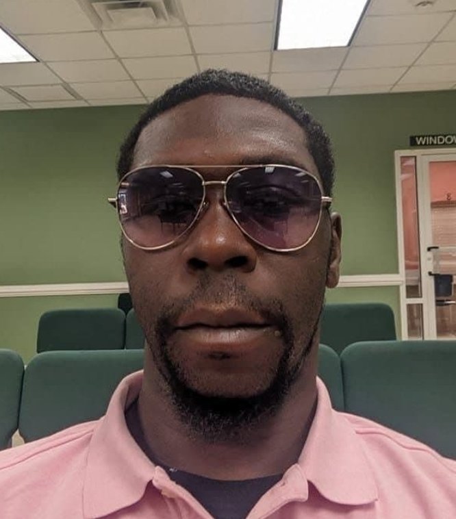 HarryO1975's tweet photo. My last post about the Black man found hanging from a tree in Roanoke Rapids, North Carolina had the wrong picture. This is the actual picture of 38 year old Demetrius Fleming, another Black person who was found hanging from a tree. https://t.co/f3q4egPVmw