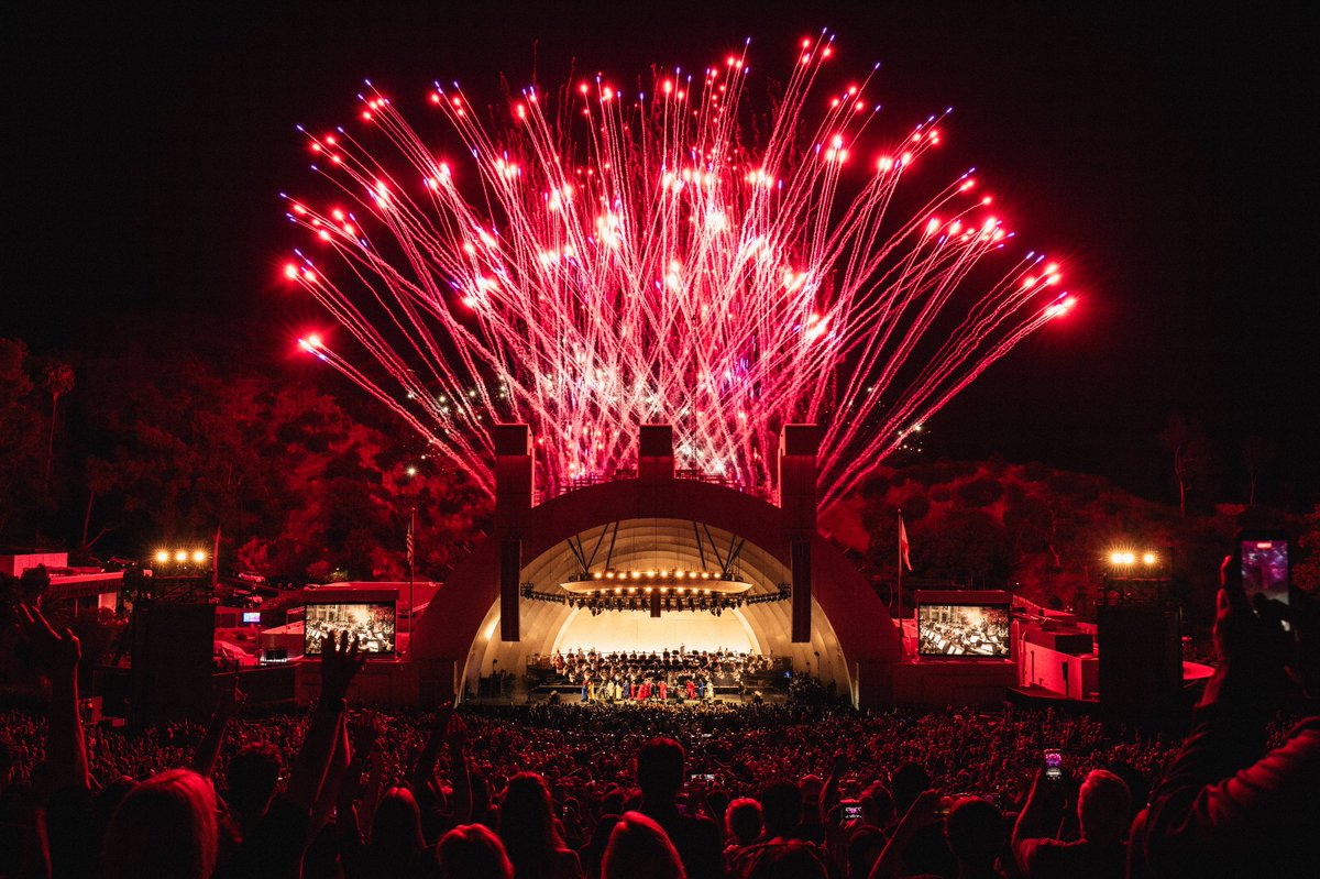 foofighters's tweet photo. WE PLAYED THE HOLLYWOOD BOWL!!!

Thank you for having us, @GustavoDudamel!

Thank you @LAPhil, YOLA (Youth Orchestra Los Angeles) and The DC6 Gospel Choir (aka the Foo Fighters Choir!) for sharing your talents.

And THANK YOU for joining us!!!

Photos by Timothy Norris, provided courtesy of the LA Phil. @HollywoodBowl + @LAPhil