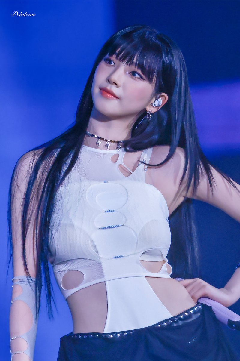 pchdraw's tweet photo. 2026 aespa TIMA in HONG KONG #aespa #Karina #TIMA2026

Photo by capture_andgo (threads)
Edit by @pchdraw https://t.co/k3PNHUtMbQ