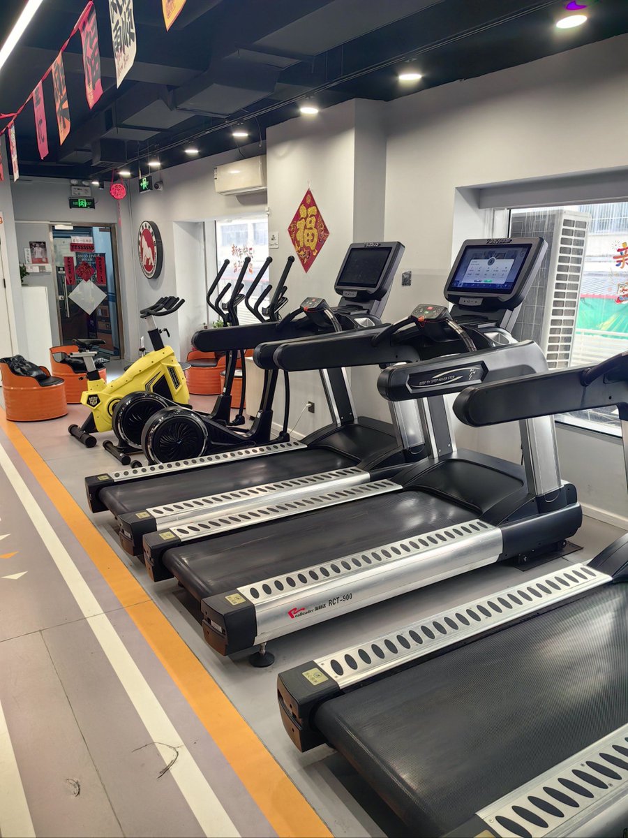 TylerRe02600442's tweet photo. Just left my comfort zone and hit a new personal best at the gym—progress starts when you stop waiting for the perfect moment. Who’s chasing their win today ， https://t.co/FyicdSInKN