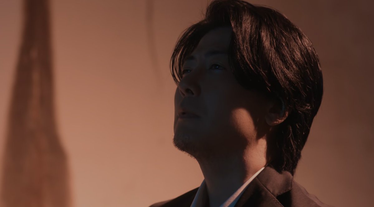Danat99999's tweet photo. He’s evil, and he will 100% frame Sota for the murders he committed because Sota was at the murder scenes as well. It’s a perfect plan, and (for now) he even has Mariko on his side :(
#土ドラ告白 #25YearsofYou https://t.co/Ti2LsOB2iY