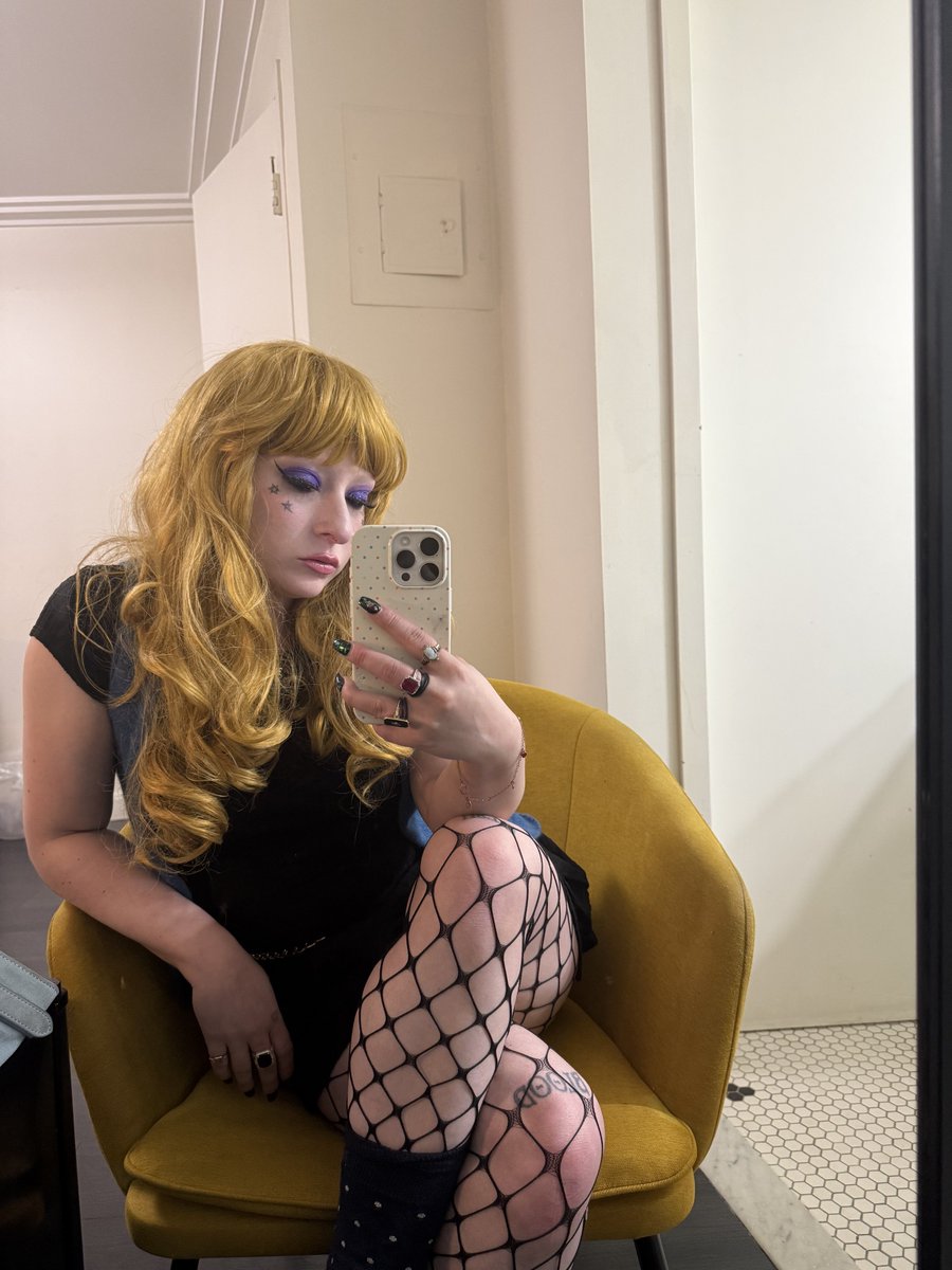 asluttybadass's tweet photo. Pls hmu ASAP 4 any 3 vids off my menu for 60$ today only !!!!! 💋💋💋💋
#onlyfans #vids #videos #content #contentforsale #sellingcontent #NSFW #porn https://t.co/FeIE6hbUmS
