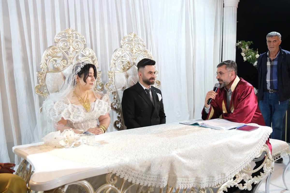 Ntanglay's tweet photo. İrem Demirtaş ve Serdar Gündoğdu çiftimizin nikâh akdini gerçekleştirdik.

Yüce Allah’tan genç çiftimize ömür boyu mutluluk, huzur ve sağlık diliyor; bir ömür boyu sevgi ve muhabbet içinde yaşamalarını temenni ediyorum. https://t.co/8NENd1C4j0