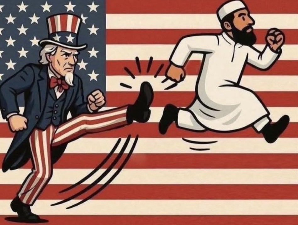 ogShitShow's tweet photo. Dear Extremists, If you hate us so much, and you think the USA is so shit, why'd you leave your home country to come here? GTFO https://t.co/TwkFdDLKbH