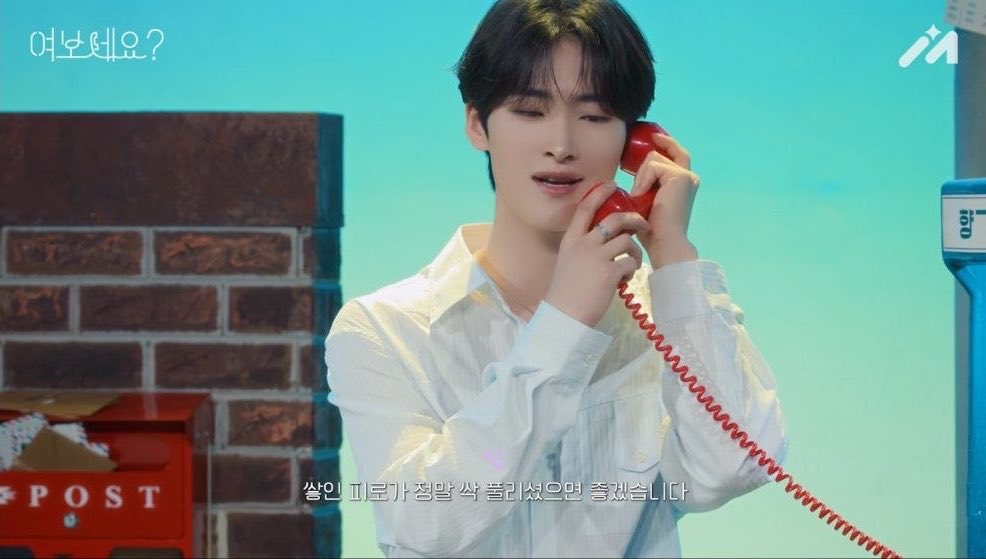 munnieee_'s tweet photo. @muniverse_io #여보세요_유민 #Hello_YOUMIN
이렇게 세 곡이나 부르는 유민이님의 모습이 정말 좋았어요. 천사 같은 목소리라 듣고 나면 모든 걱정이 사라져요 🥹 '7 o'clock'을 들을 수 있어서 정말 기뻤어요! 제가 가장 좋아하는 곡인데매일 힘을 주는 노래예요~ ♥️ https://t.co/FirzKX9gbo