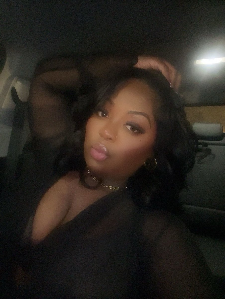 _sshaae's tweet photo. this chapter feels different 🥂🤍 https://t.co/IXqNAIqgxm