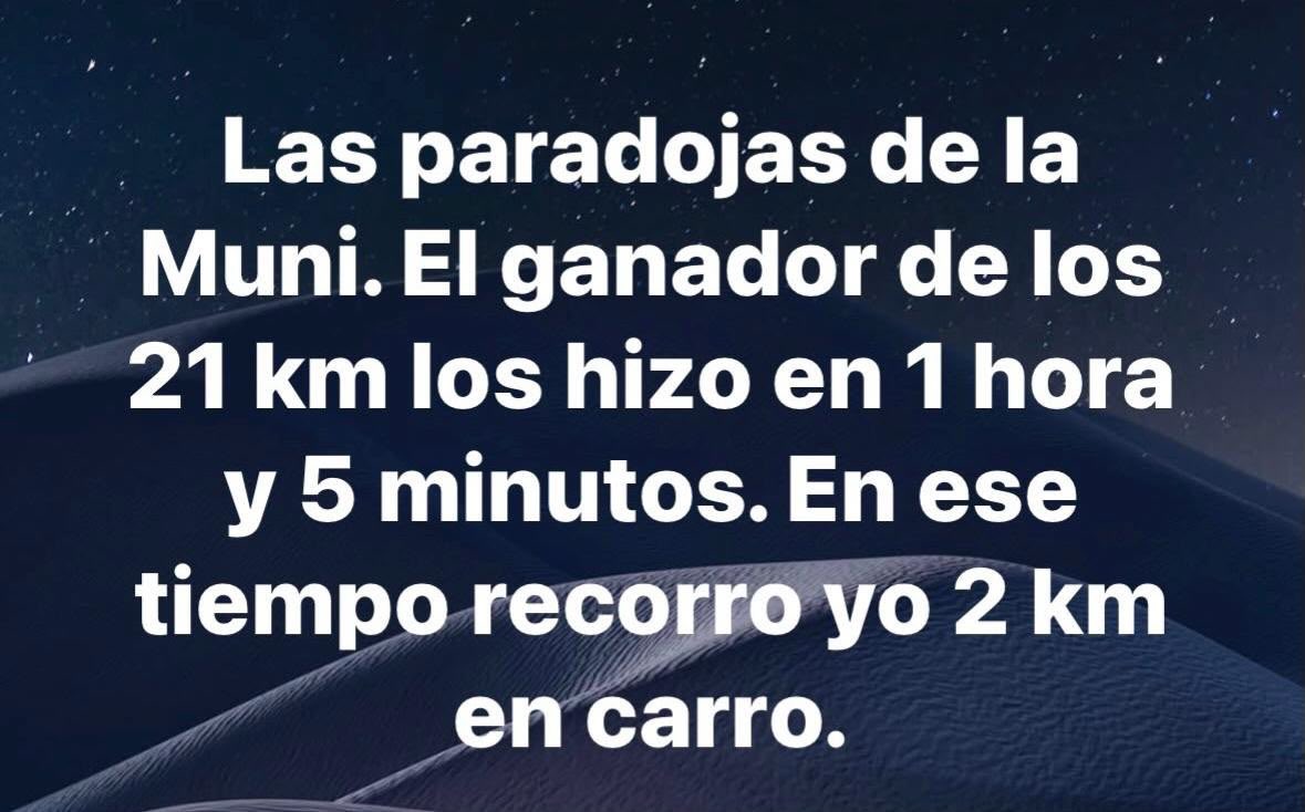 lhazmitia's tweet photo. Un ser humano a pie: 21 km en 1 hora con 5 minutos.

Cualquiera en carro por la ciudad de Ricardo Quiñónez: 2 km en el mismo tiempo.

10 veces más rápido correr que manejar en la capital.

El tráfico no es una paradoja, alcalde. 

Es su PÉSIMA gestión con cronómetro. https://t.co/w9oeIndOUY