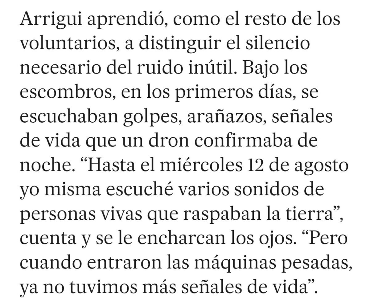 maferojas's tweet photo. En videos y entrevistas he visto varios testimonios que permiten deducir que había gente viva bajos los escombros de varios edificios hasta que llevaron la maquinaria pesada a remover material.  ¿No es espeluznante? Me pongo en el lugar de los familiares que no perdían, hasta ese momento seguramente, la esperanza. ¿Ese es el protocolo? ¿Hay un lapso de días razonable o indicios de vida que deben respetar antes de intervenir con retroexcavadoras? ¿Por qué? Es inhumano. Defensora @MarnIris, esto debería investigarse a profundidad @DefensoriaCol.

Vean este artículo o al menos estos dos párrafos publicados por @ElPaisAmericaCo:
