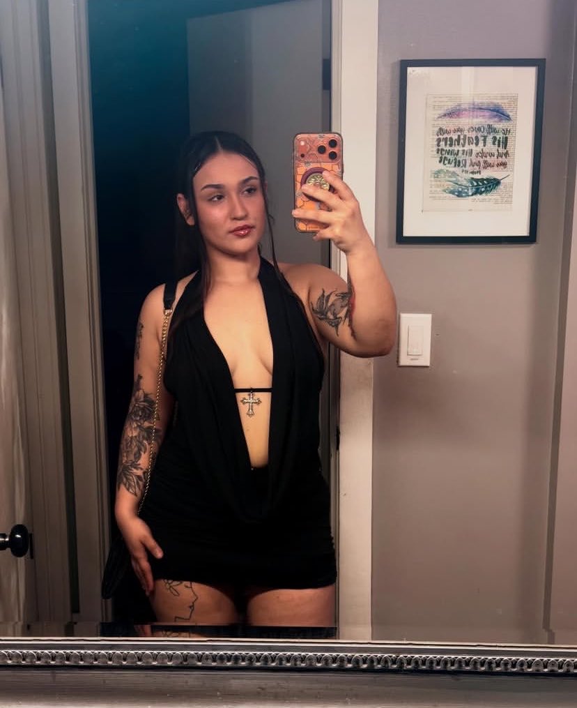 Vixen1e's tweet photo. 💜#nsfw #nsfwtwt #latina https://t.co/ARD1lYgWEK