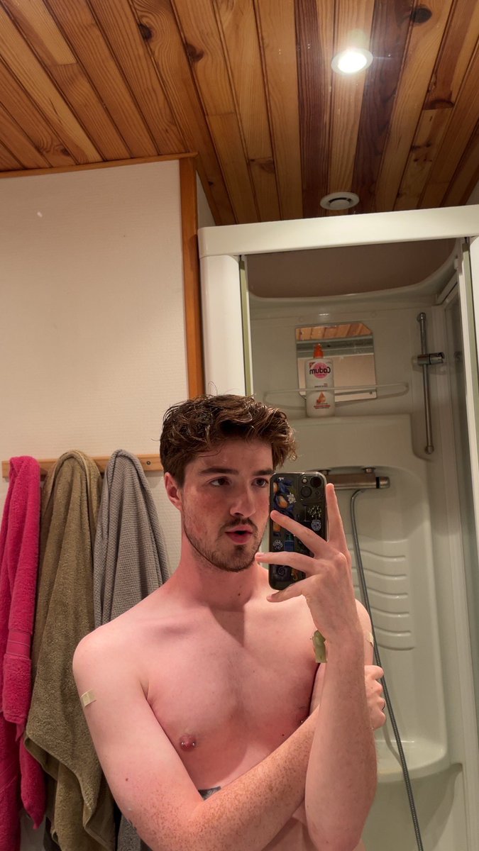 juxt_Emeric's tweet photo. #LGBTQIAQueeringTomorrow 
😶‍🌫️ https://t.co/QitVXfwRRc
