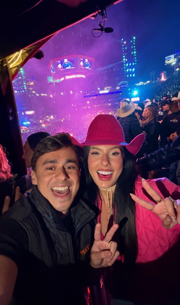 trackchartt's tweet photo. Pabllo Vittar deixou de seguir Ana Castela no Instagram. https://t.co/BlqYMlcZOT
