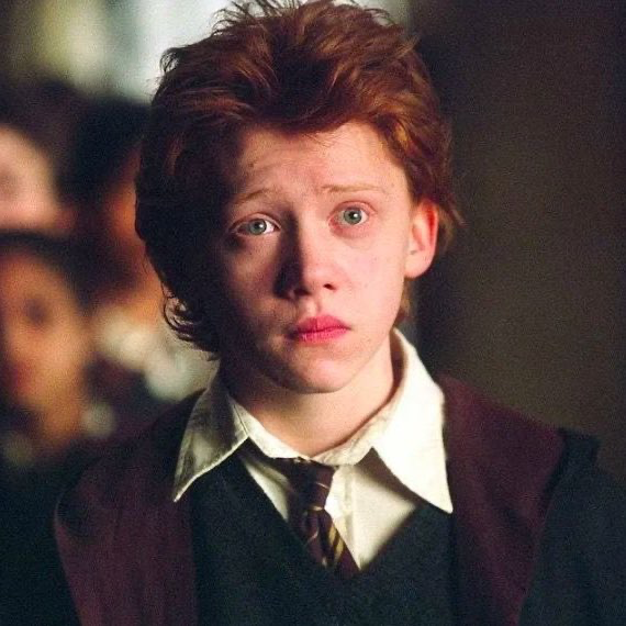 TheCinesthetic's tweet photo. Happy 38th Birthday to Rupert Grint! https://t.co/OaAd3jFAxr