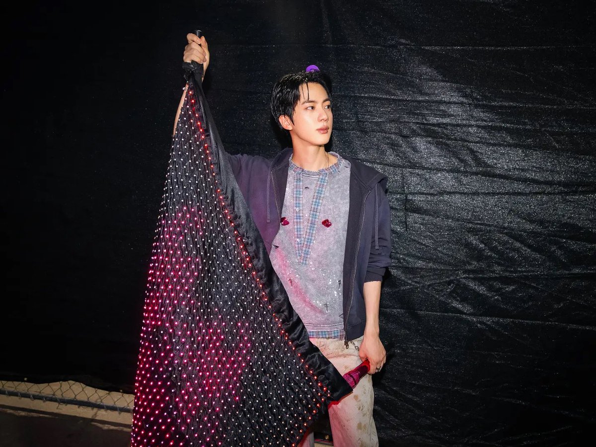 jinnieslamp's tweet photo. 260824 Jin Instagram post

🔗: https://t.co/uGlmbjANgo

#BTS_WORLDTOUR_ARIRANG_ARLINGTON https://t.co/JxV647ENoP