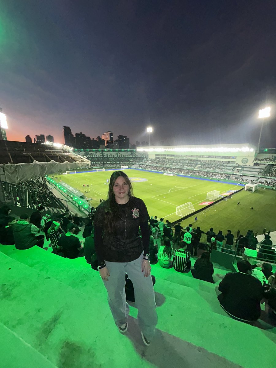gi_olivia_'s tweet photo. Jogo merda, estádio massa.
Na vitória ou na derrota, seguimos! https://t.co/MtsTlbJzIx