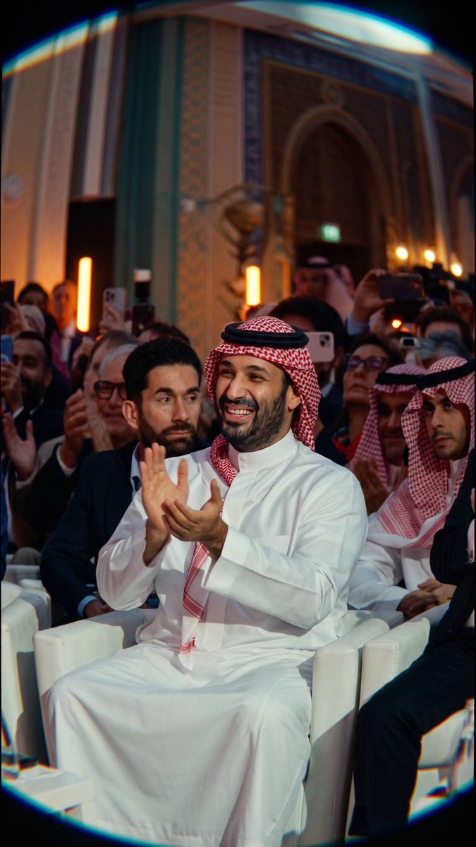 SAMalghofiry's tweet photo. الله يديمك 💚🇸🇦🤍

#كاس_العالم_للرياضات_الالكترونية 
 #محمد_بن_سلمان_في_باريس https://t.co/6sLmcMrjvt