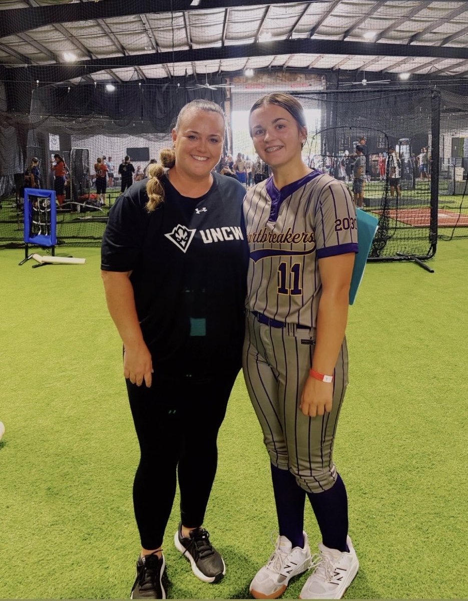 ncheartbreakers's tweet photo. This squad had a great experience at the @UNCWsoftball Prospect Camp!

⭐ Aurora Edwards (2029)
⭐ Kenzie Carson (2030)
⭐ Lily Brown (2030)
⭐ Emery Peebles (2030)
⭐ Jesse Brown (2030)

Thank you to the coaching staff! @AshleyWadeUNCW @KylerHolton08 @Nationals_Coach https://t.co/o6GfaDQThB