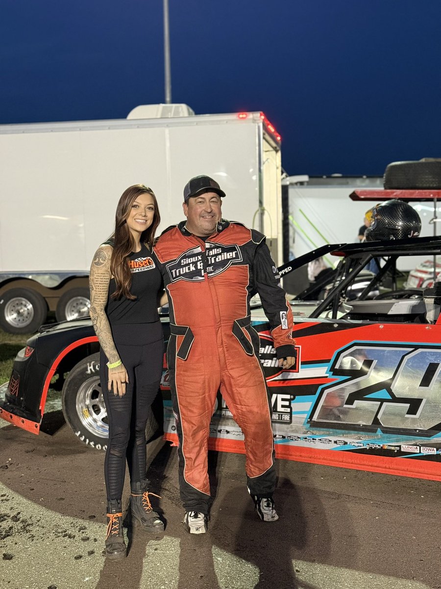 HusetsSpeedway's tweet photo. Heat Race winners in our Nordstrom's Automotive Inc. Late Model Street Stock division! ๐
Fastenal Company Heat 1 - #45 Craig Hanisch
Performance One Heat 2 - #64 Cory Yeigh
Performance One Heat 3 - #29Z J.J. Zebell https://t.co/Ref45q9vyx