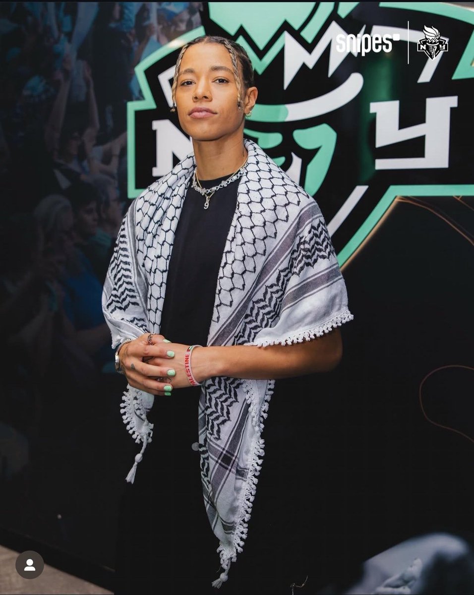 OmerOsman200's tweet photo. You’re a clown @EnesFreedom 🤡 

You need that AIPAC/Mossad money that badly? 

Leave Natasha Cloud alone. She is the hero/activist you will never ever be. https://t.co/SKkapyd6Om
