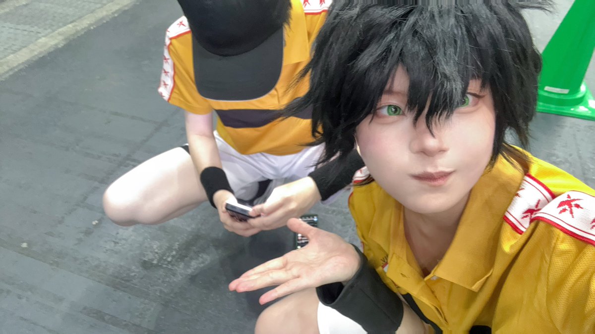 fox_cottons's tweet photo. インテありがとうございました❣️
2枚目はライトが急に虹色になって困っているさなだにウケているところです https://t.co/gASYksjycq