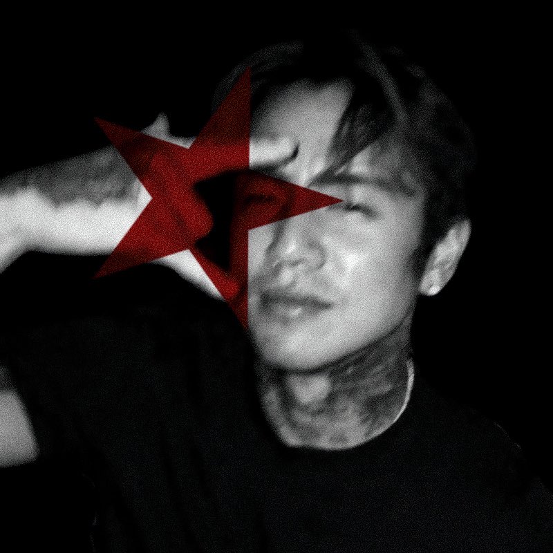 lilithminyoongi's tweet photo. DREAMERSSS in honor of ian’s birthday i made this header + an icon so we can celebrate him together this year too!🥳 

i made two different versions of the icon, so you can choose whichever one you like best lol 🫶🏻 (yes i’m obsessed w the black and red combo)

hope you guys like them and have fun using them to celebrate ian!