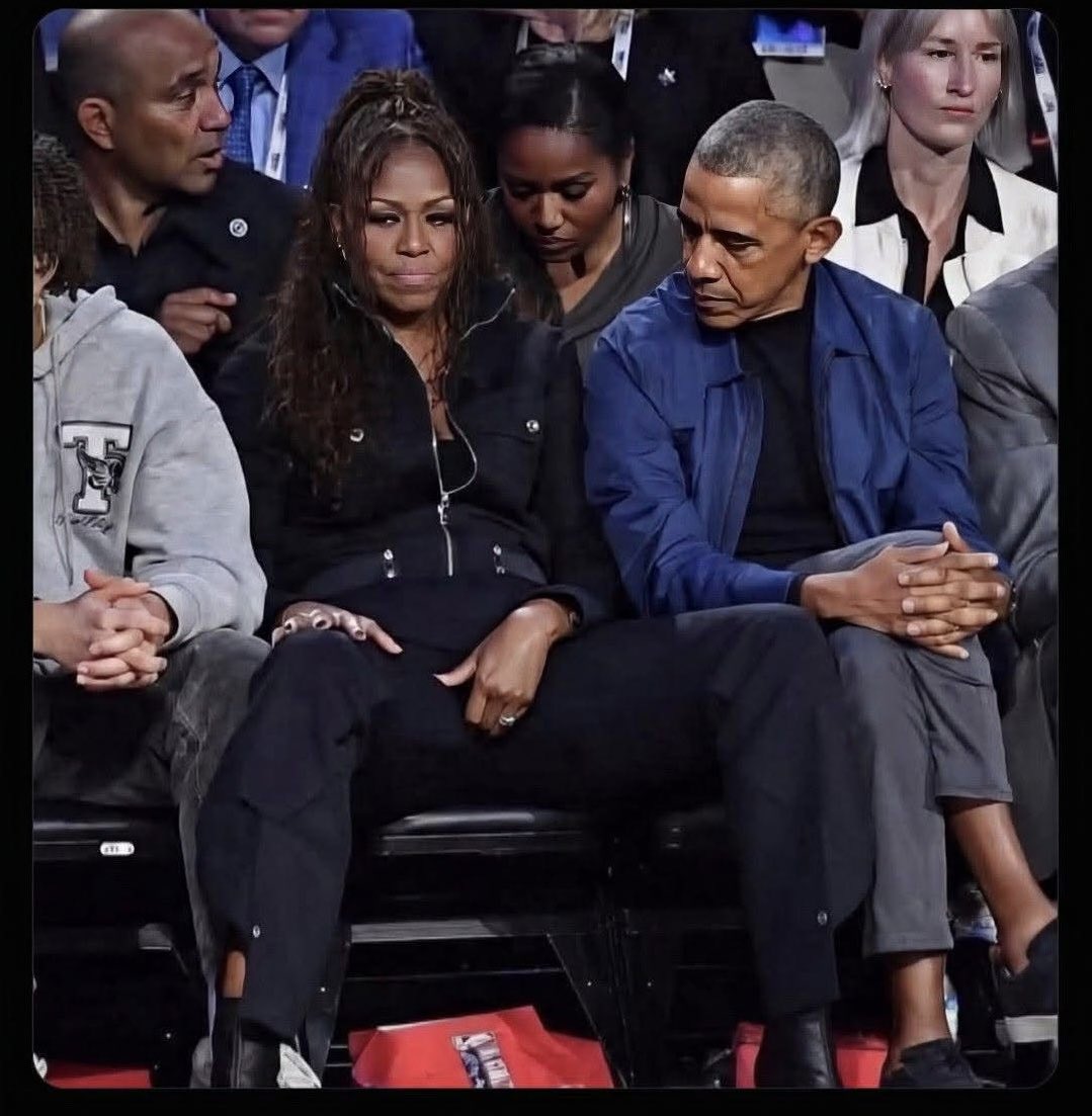 DineshDSouza's tweet photo. Think this photo merits further study. https://t.co/eMke02D1oe