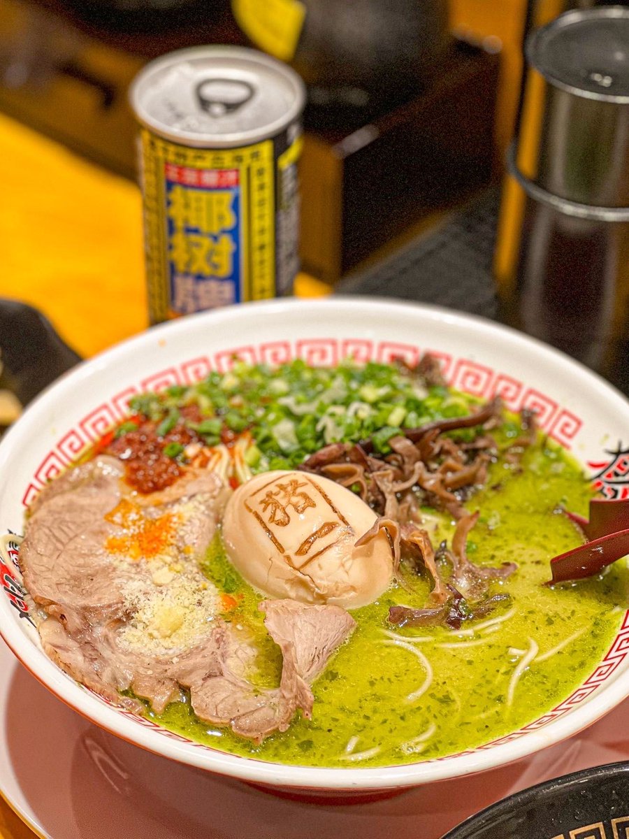 SamThabith's tweet photo. Late night cravings hit different. A warm bowl of simmered ramen + soft talk with the chef = perfect midnight pick-me-up after a long day. https://t.co/DyAzELDOdX