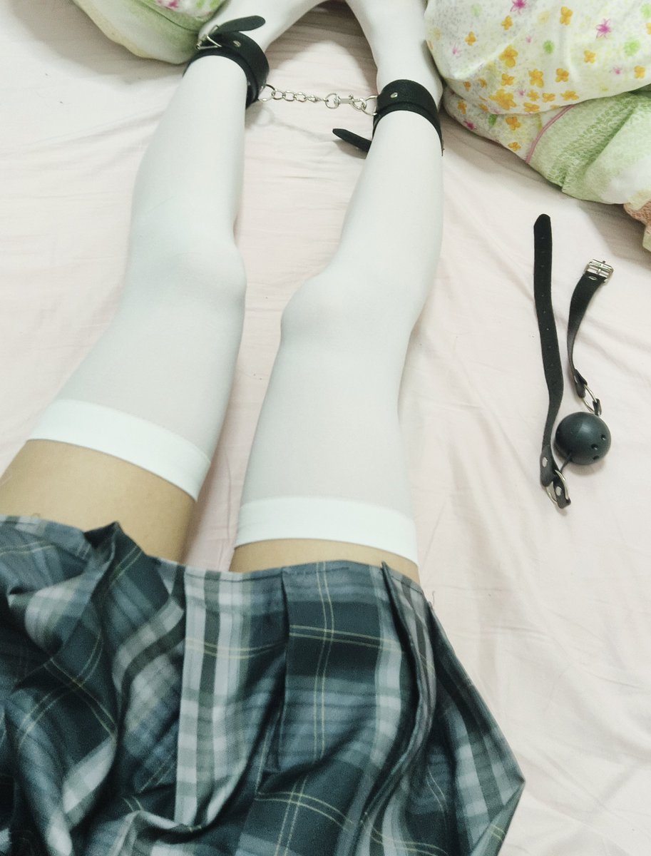 ksjblem's tweet photo. #男娘 #处 #调教   想被艹，依旧清晨发情 https://t.co/aDh7LFbfFO