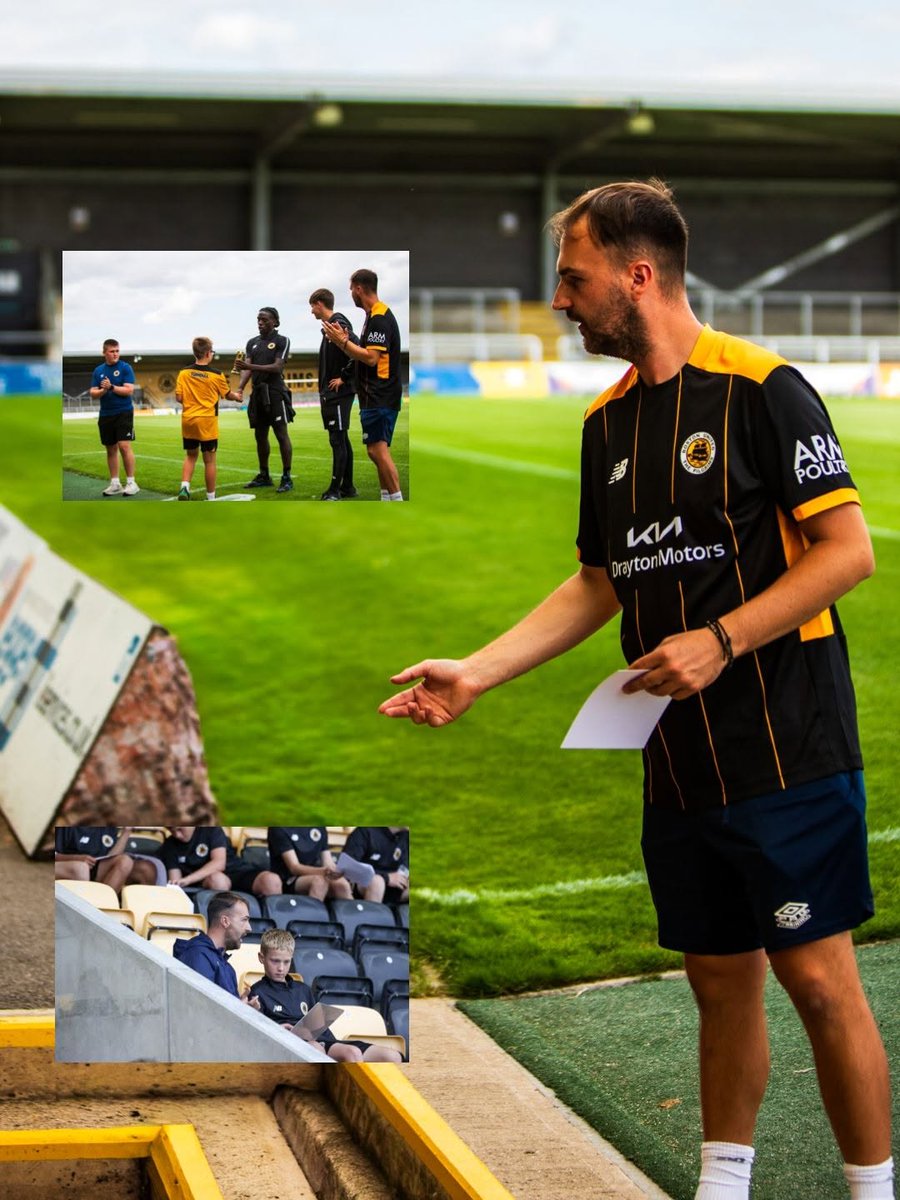 Its_LewisCook's tweet photo. Work Hard. Stay Humble. AND Smile 😀

All action this week! 🏃‍♂️

#🧡🖤 #StillWeRise ❤️

📷 @1bray_c , Sarg https://t.co/jzuTNuZc9v