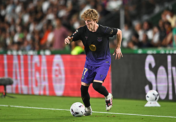 BouafifNour's tweet photo. I kept saying it ever since we signed Gordon, his movement and runs in behind the defence are among the best in the world, and I think it was very clear today what I was talking about. I seriously can't understand how some people doubted that a player like him wouldn't thrive in Flick's system. He is literally made for this.

2 G/A in just his first 25 minutes with the team, and I can assure you, this is only the beginning. There’s a lot more to come.