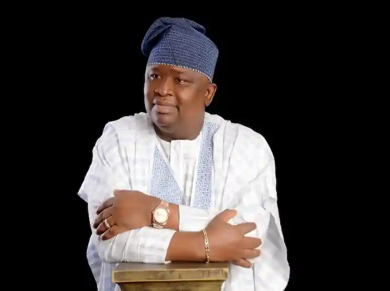 NationalFocusNG's tweet photo. “For the avoidance of doubt, the Ogun State APC wishes to state clearly that Senator Solomon Olamilekan Adeola, popularly known as Yayi, is the duly recognised governorship candidate of the All Progressives Congress in Ogun State for the 2027 election,”
https://t.co/529BJjZoJK https://t.co/eqjzo3Dy5F