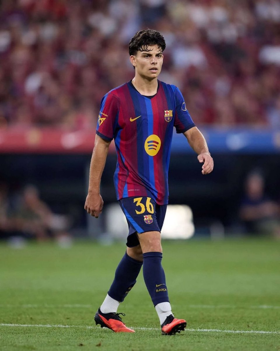FCBcozy's tweet photo. I understand Hansi Flick now

Xavi Espart is him https://t.co/CjYdwL28gY