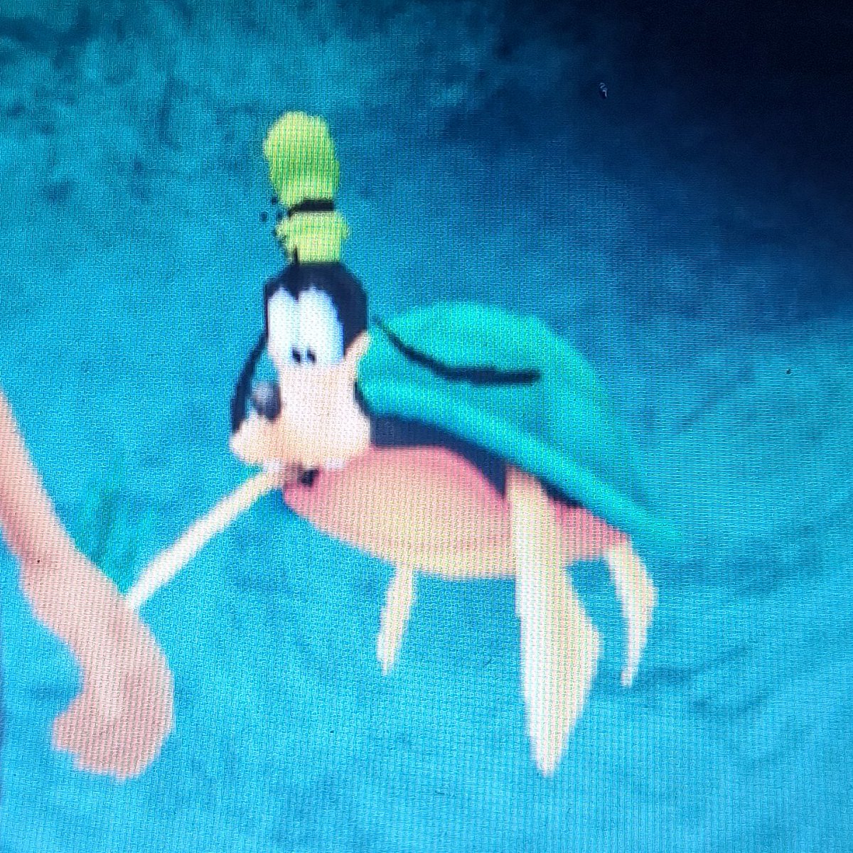 basadoinsano69's tweet photo. llegue a atlantica en el kingdom hearts y tuve que dejar de jugar un rato por la risa q me daba ver esto https://t.co/Y6oUcBCCG5