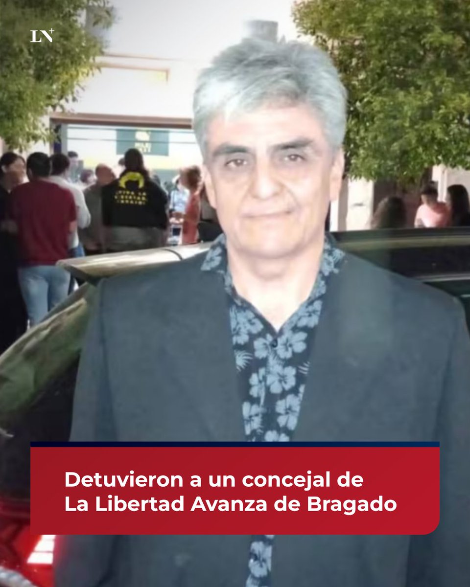 lanacionmas's tweet photo. 🚨 URGENTE

🔵 Detuvieron a un concejal de La Libertad Avanza de Bragado: lo acusan de vender drogas.

En el domicilio de Germán Díaz, de 52 años, los investigadores hallaron, entre otras cosas, restos de cocaína, elementos de corte y una balanza de precisión.

📌 En LN+ https://t.co/g6J1twSlr1
