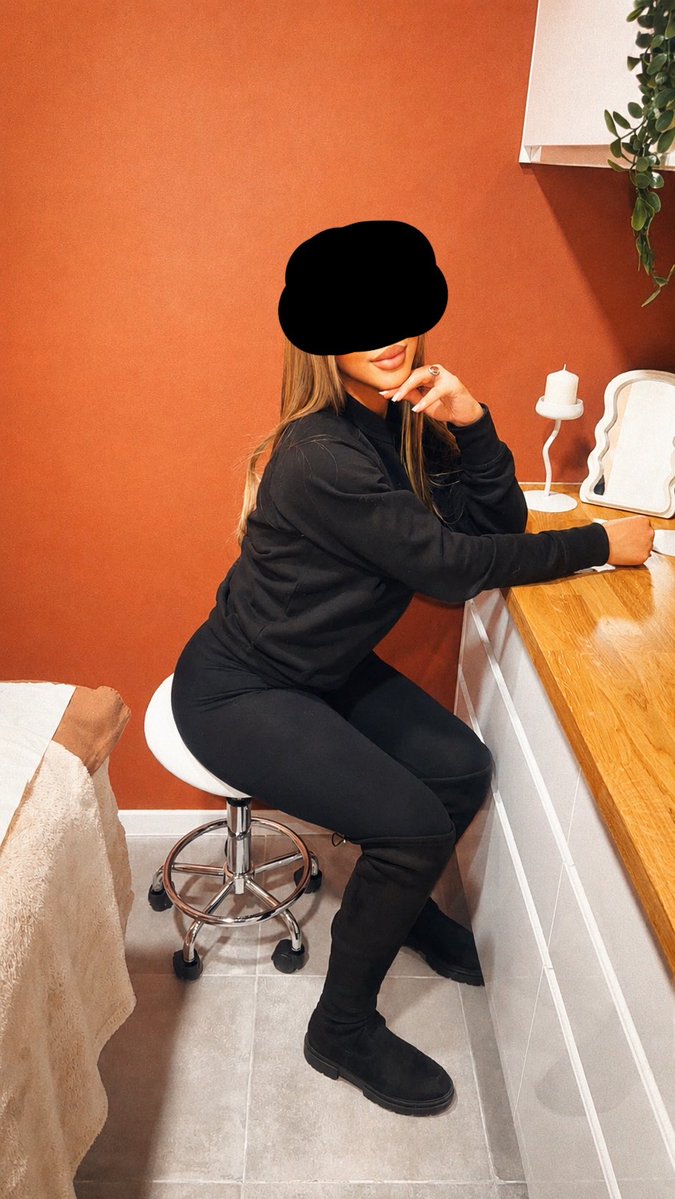 ifoooo66's tweet photo. Qui va gentillement slow drain pour moi ce soir ? Je m’ennuie 🥱🫦❤️

#moneyslave #soumis #moneymiss #domina #slowdrain https://t.co/SoUMGIgYY3
