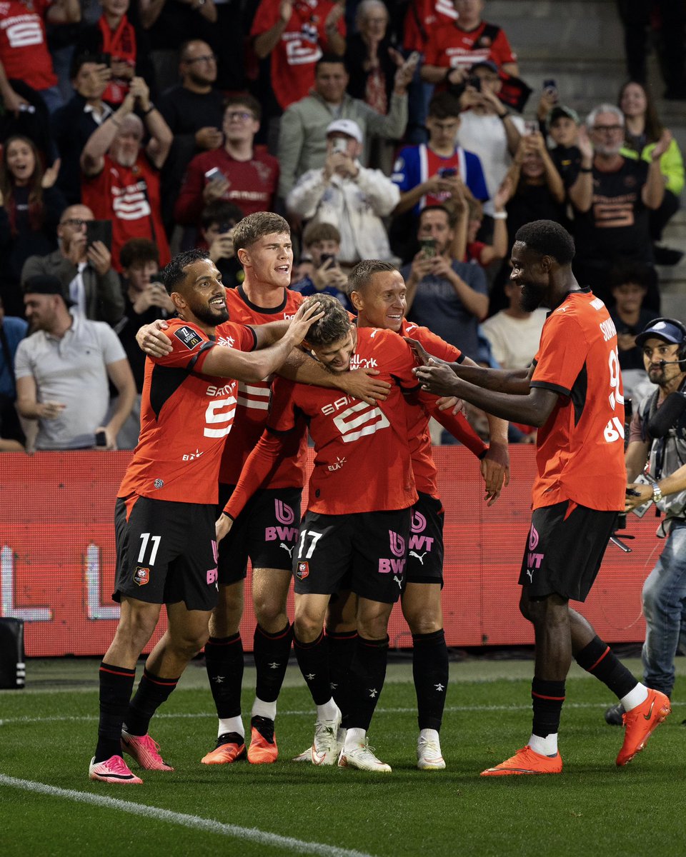 cresswell04's tweet photo. Not the end we wanted, but support was top from the first whistle 🔴⚫️
#AllezRennes https://t.co/0LzAZfV1aL