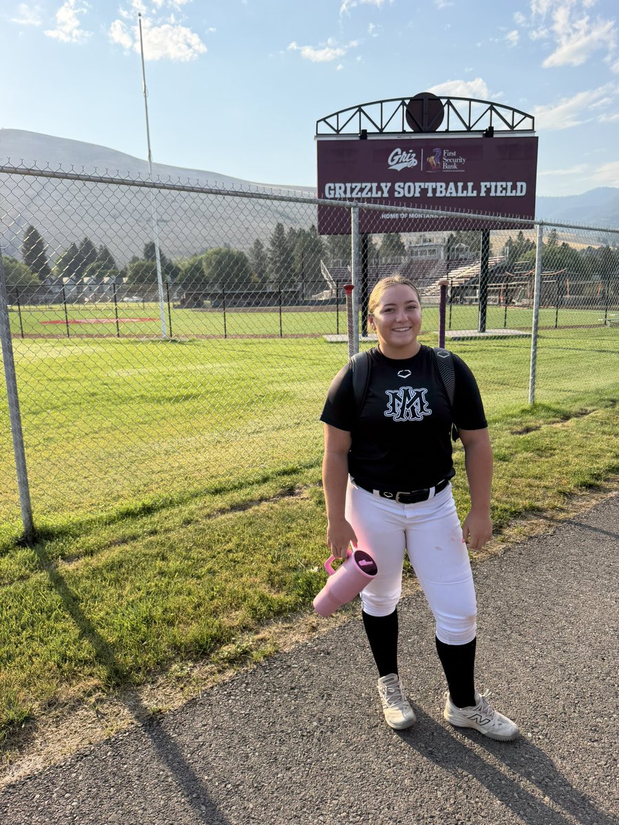 MollyCoppola's tweet photo. Attended @MontanaGrizSB camp today! Thank you to the coaching staff and players for making it a welcoming, competitive and fun experience! Loved getting to know the program and the campus. Cannot wait to be back in Missoula! Go Griz! 🥎 

@stef_ewing @kenastrong_mtsb @MarcKKendrick @hovermale_jr