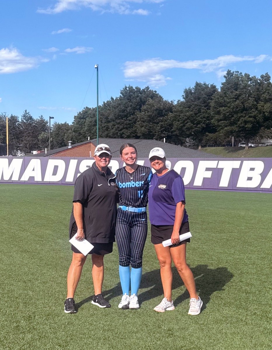 KenzieSanford28's tweet photo. Had a great time at @JMUSoftball camp today! Got to work with @samgress_ ! Thank you @Coach_LaPorte for a great camp!! #GodisGood #HisGlory #bluebloods #bombersnation @ExtraInningSB @los_stuff @SBRRetweets @CoastRecruits https://t.co/NEhVr7pdiH