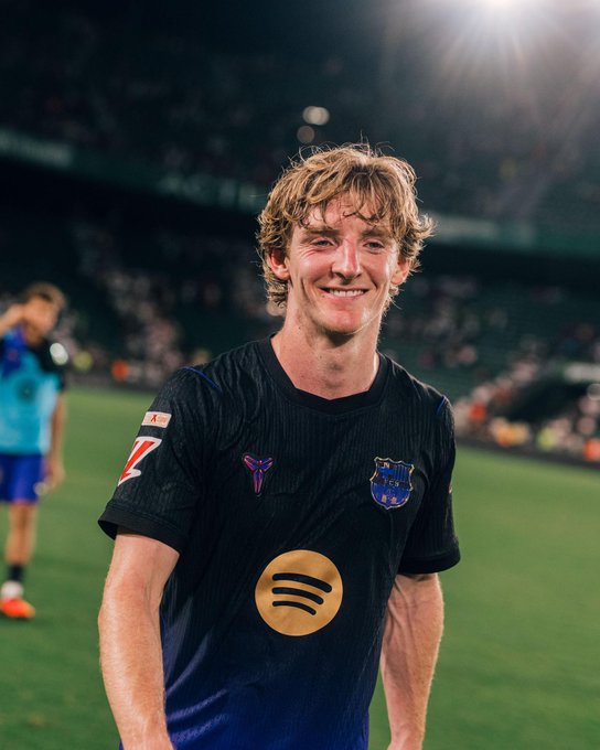 fcbarcelona_fra's tweet photo. Rarement vu des débuts aussi réussis, avec 2 passes décisives en 5 minutes.
Anthony Gordon 👏 https://t.co/oOeB60PFcu