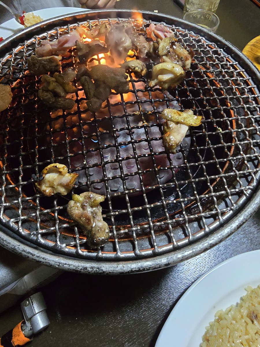 ossan_skyline's tweet photo. 美味しゅうございましたからの、出勤(笑) https://t.co/ey5YgVObNW