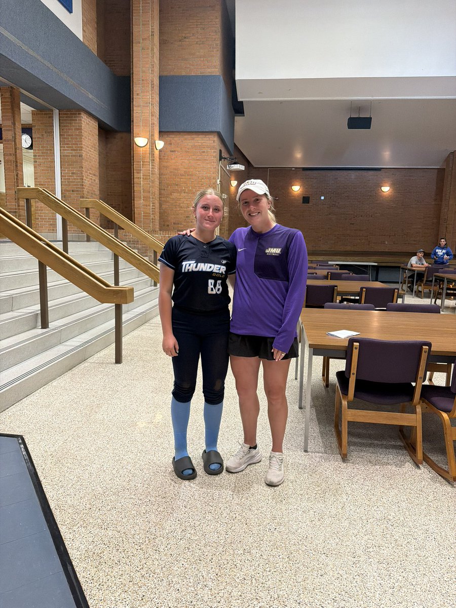 gemmadejoseph's tweet photo. So happy I was able to make it back to @JMUSoftball before summer ended! Loved getting to see the coaches again and having a fun day of softball! 💜

@RITG16unational
@thunderjam134
@BobROssiRITG @Frank_Lieto
@Coach_LaPorte 
@samgress_ @rogerslexi25
@THEWOWSB
@LineDsoftball @ExtranningSB @D1Softball @SBRRetweets
@DirectRecruits @SoftballRecruit @SoftbalAmerica @coach_steinman