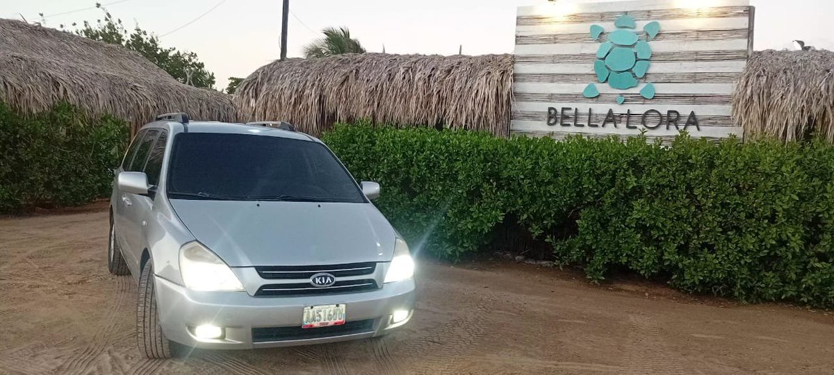 joquip1981's tweet photo. Si visitan laisla, no duden en contactarnos. Tenemos vehículos desde 4 puestos hasta 24 puestos. Cómodos y buen servicio. Somos teños  0414-7782915 el gerente de operaciones. También tenemos vehículos en alquiler, apartamentos, casas, ranchos lo que usted desee 💪 https://t.co/DdTymDapA5