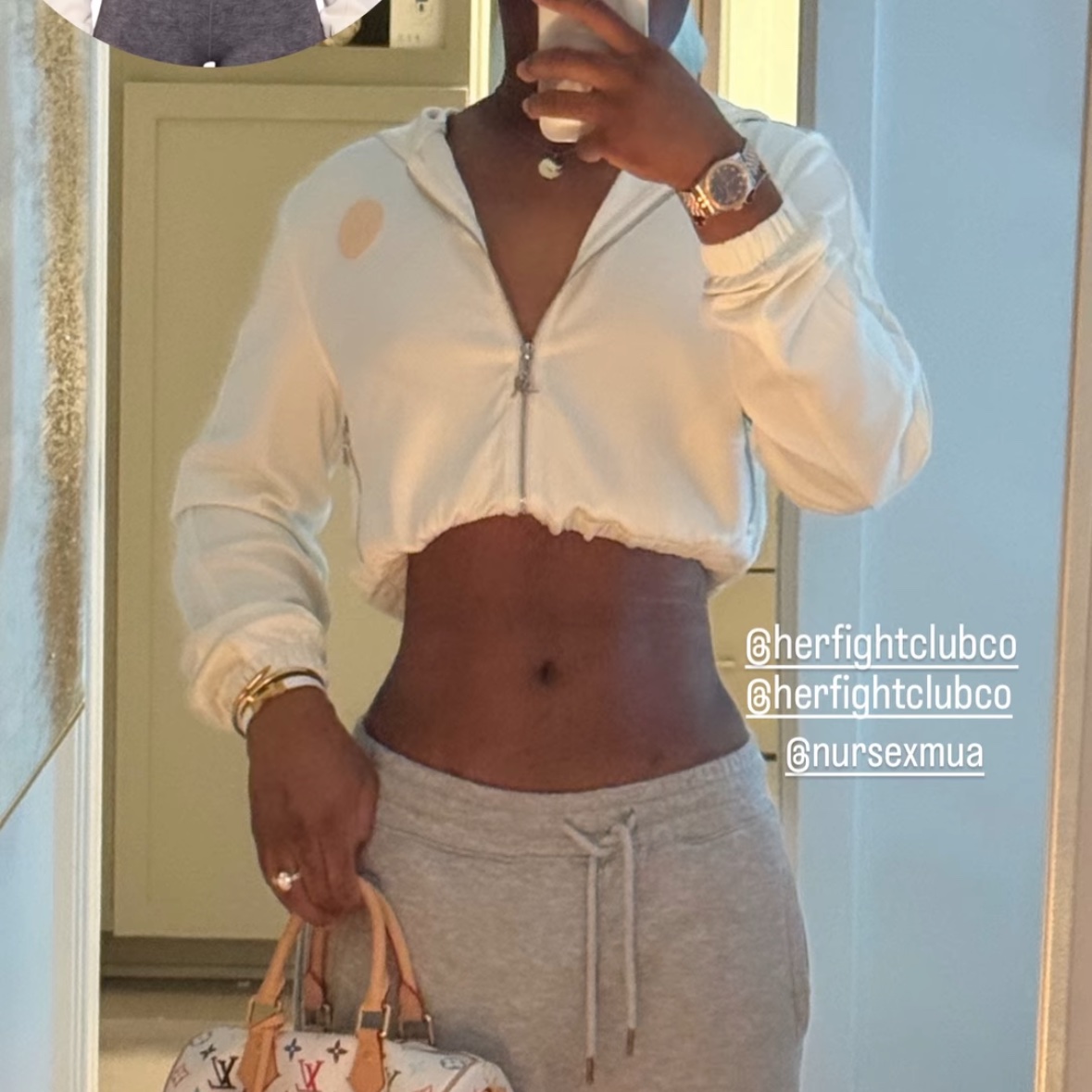 jello_mello1's tweet photo. Body goals asfff 💅🏽💅🏽💅🏽
Can’t wait to do my surgery 😷🧑‍⚕️👨‍⚕️ https://t.co/0PSDuGtCY9