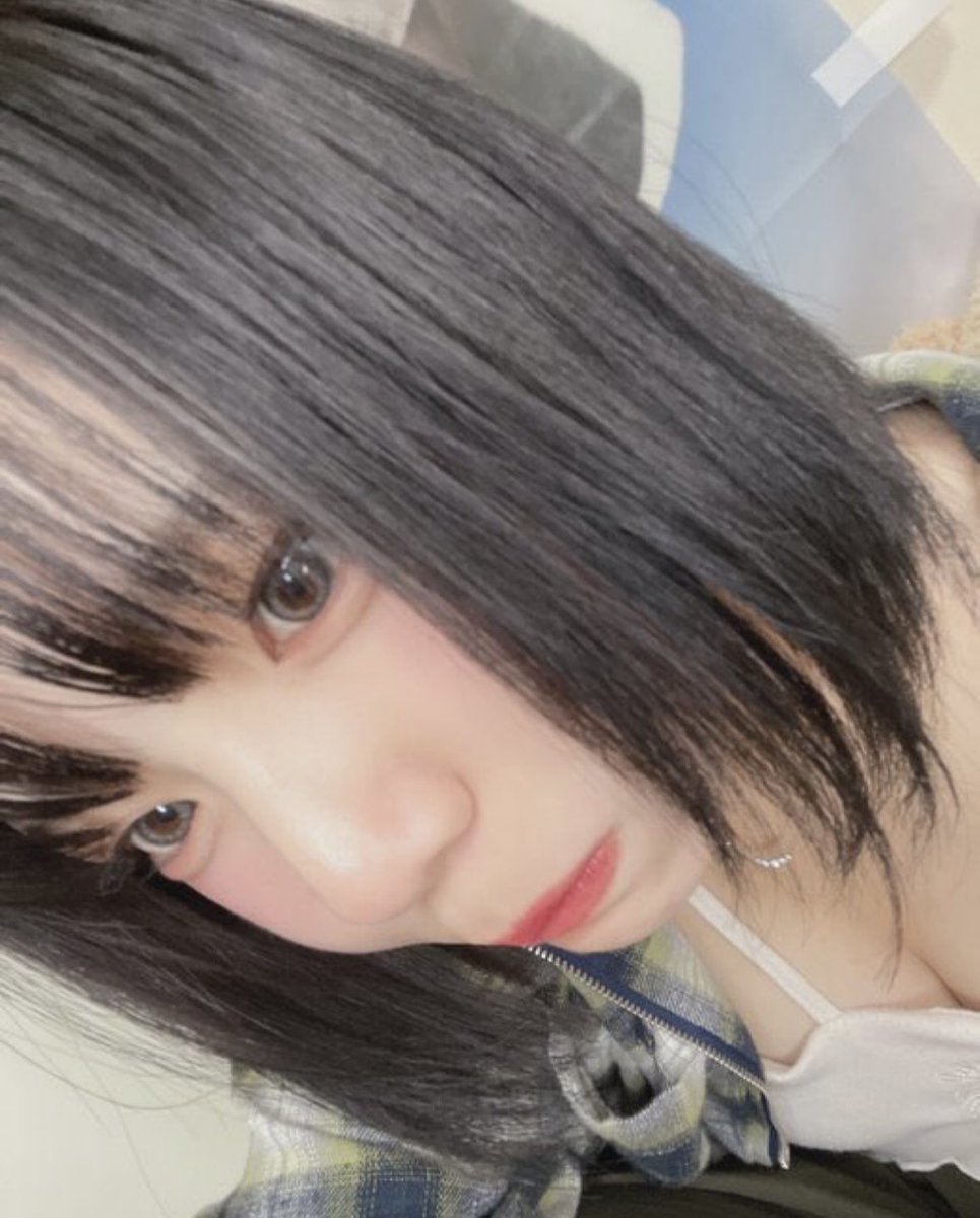 S439555S's tweet photo. この女見ると朝から余計バキバキにさせられる💕💕💕💕マジこの顔マン好きだわ💕💕💕
#ぶっかけ #みずにー #オナペ
#オナペ晒 #おなペ #おなペ晒し #Mizuki
#TikToker抜き #顔マン #便器 https://t.co/c4nptwXLsF