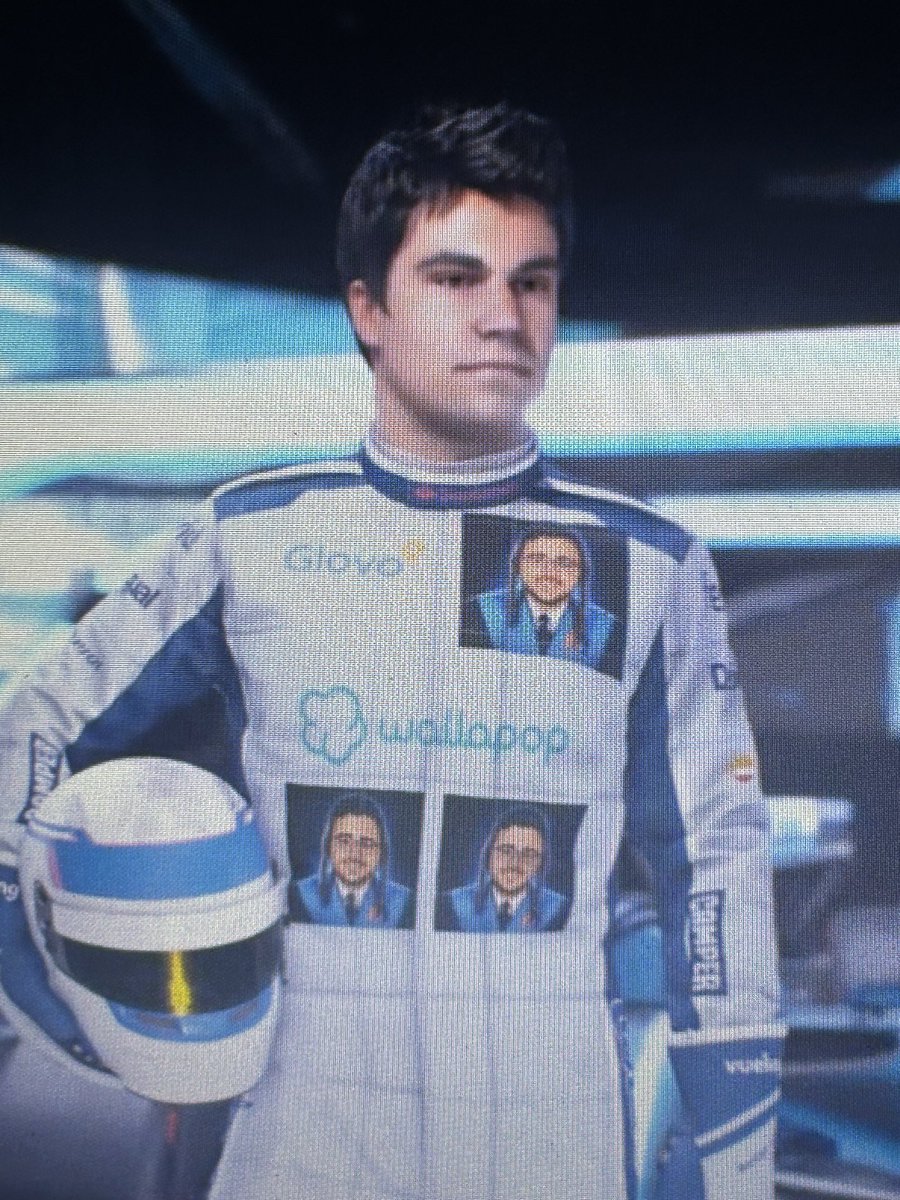 walletsnight's tweet photo. Lance stroll becas y ayudas https://t.co/ugp3aYl32b
