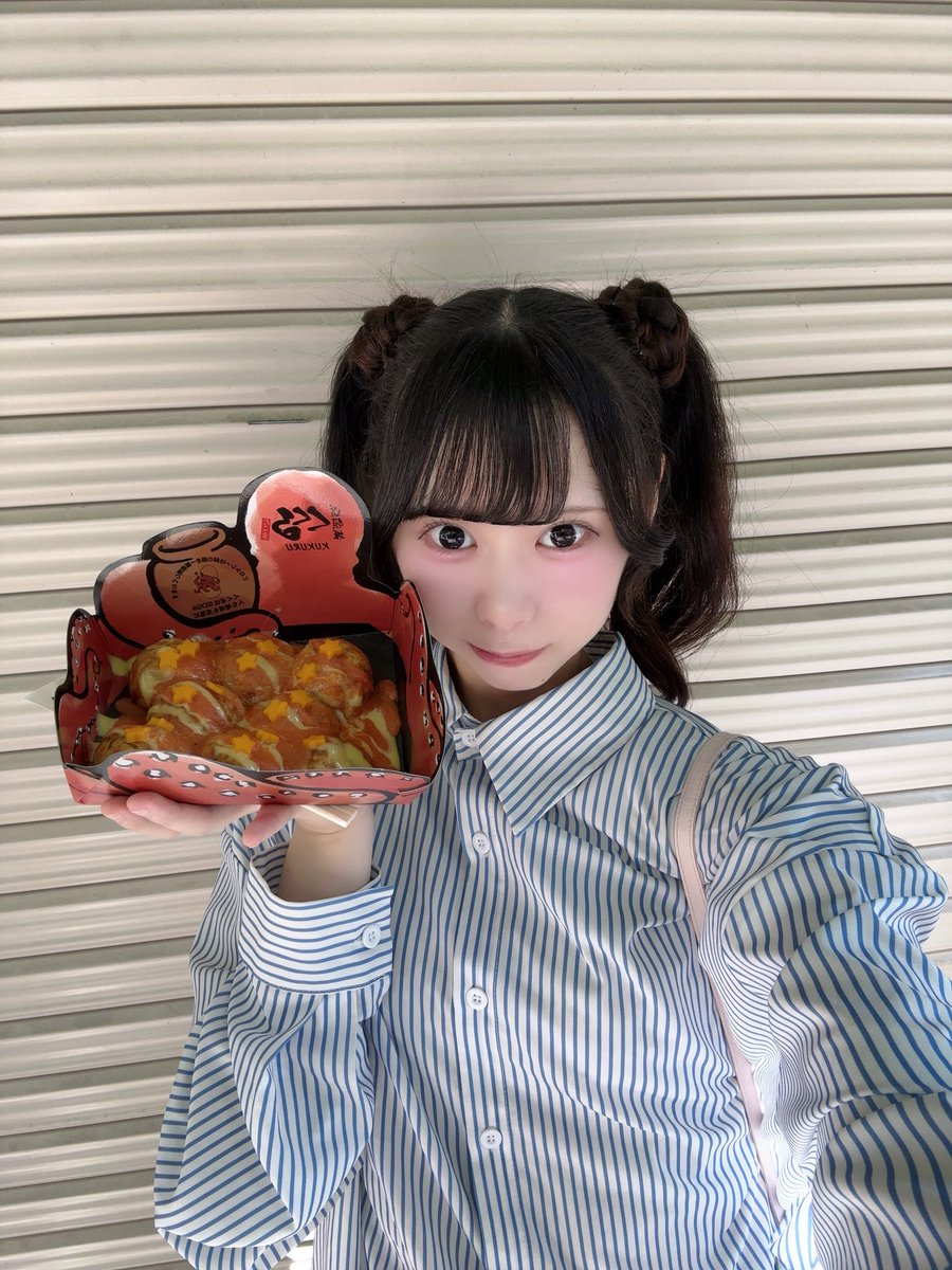 _aim_ten's tweet photo. おはよーう！☀️.°
大阪余韻ひたひた、焼肉もたこ焼きも食べれたのがしあわせすぎた꒷꒦ 明太星チーズっていうの食べた🐙

そして大阪帰ってきて次の日だけど、
今日もライブあります⬇️
🎤 19：00 ~  📍ReNY limited 
みんなでミラファンさんの新体制お祝いしよ✊🏻🎀
そしてデビュー1ヶ月記念あいたい https://t.co/LerDEc3Yc7
