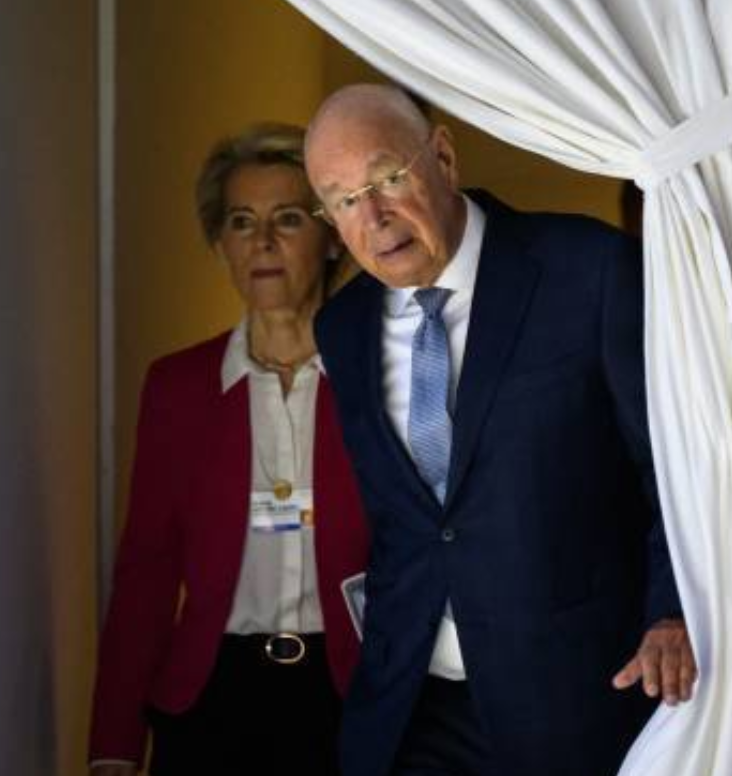 StephanWeberHd's tweet photo. @GrimbertPro Es lohnt sich wohl, Schröders Aussagen einmal im Kontext Narzissmus, Gruppendenken, Projektion, Eristik, Propaganda zu betrachten. Der Abbau von Demokratie, Meinungsfreiheit und Deindustrialisierung wird seit Jahren von der UnsereDemokratie-Korruptive iSd WEF vorangetrieben. https://t.co/g39umZDv7q